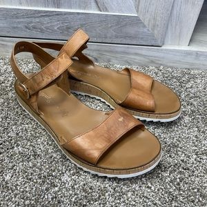 Paul Green Tan Leather Sandals
